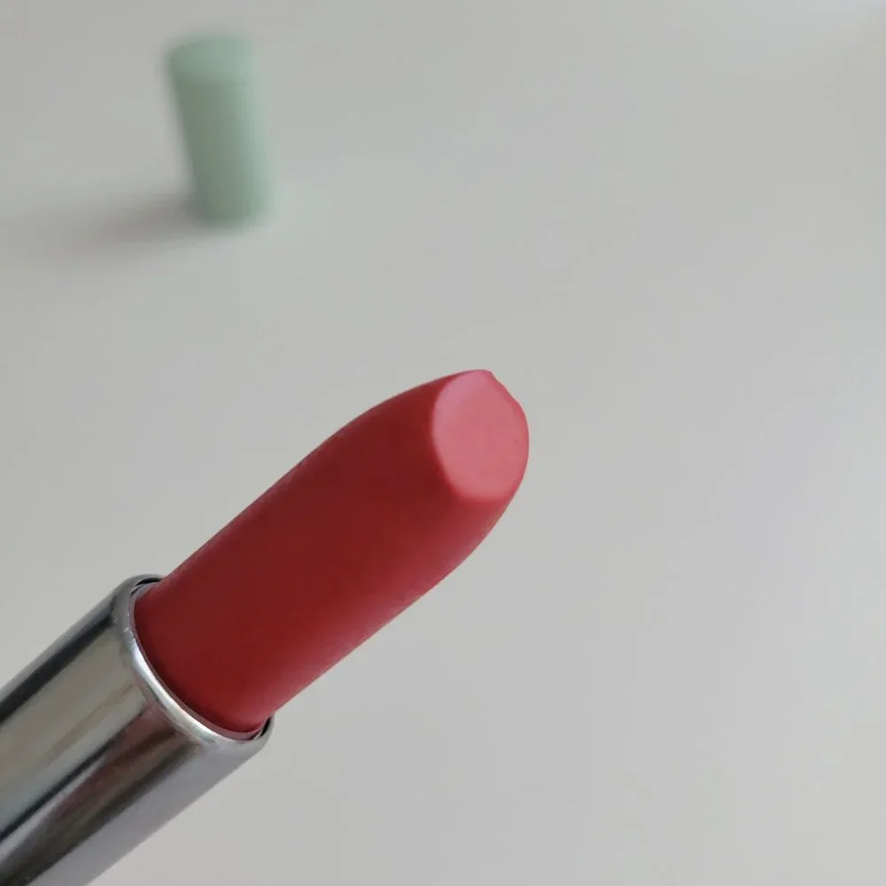 Clinique Dramatically Different Lipstick EXTRA RED Full Size RARE HTF Dented Tip
